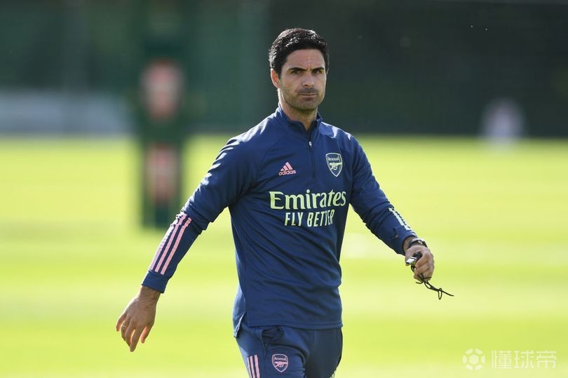 关键时刻社区盾传出新动向，阿森纳内部沟通，管理层表态：态度坚定，球探报告显示潜力的简单介绍